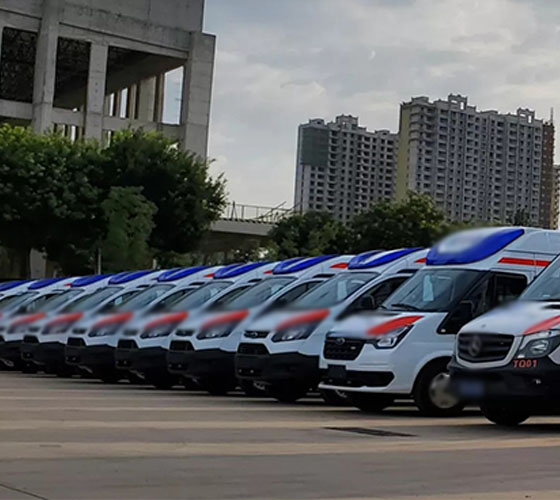 泸水市服务车队展示